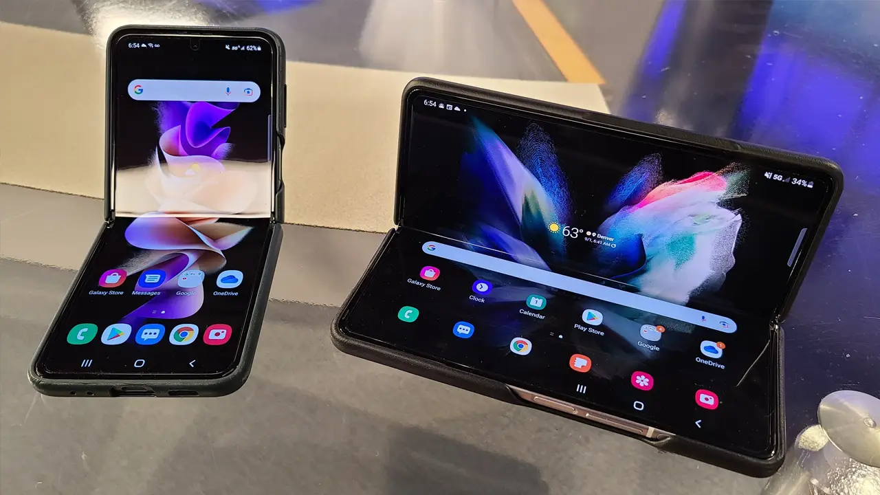 flipable and foldable phones