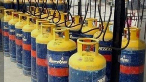 घरेलू गैस सिलेण्डरों का बैकलाॅग समाप्त करें कंपनियांः मुख्य सचिव