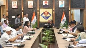 हर सोमवार होगा ‘समाधान दिवस’, जनता की हर शिकायत की होगी ऑनलाइन ट्रैकिंग : डीएम आशीष चौहान