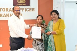 उत्तराखण्ड में एसआईआर की शुरुआत, राज्यपाल,मुख्यमंत्री ने भरे गणना फार्म