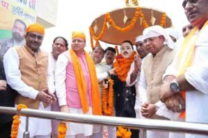 गदरपुर पहुंचे सीएम धामी, मुख्यमंत्री ने शहीद ऊधम सिंह को दी श्रद्धांजलि